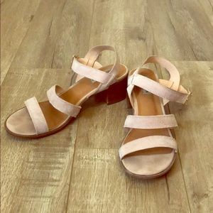 Steve Madden sandals
